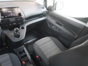 Opel Combo  1.2 Turbo 