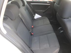 Volkswagen Golf  1.6 TDI 