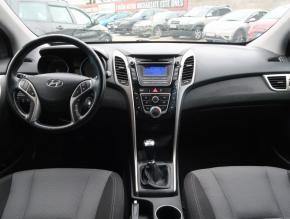 Hyundai i30  1.4 CVVT 