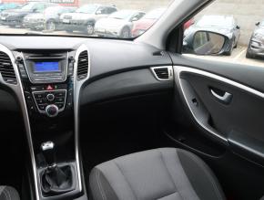 Hyundai i30  1.4 CVVT 