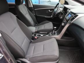 Hyundai i30  1.4 CVVT 