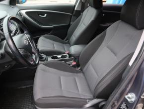 Hyundai i30  1.4 CVVT 