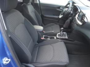 Kia Ceed  1.4 CVVT Gold 