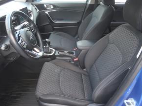 Kia Ceed  1.4 CVVT Gold 