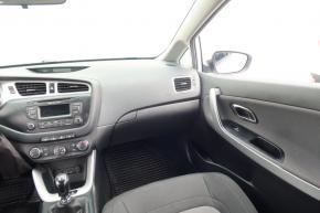 Kia Ceed  1.6 GDI Silver 