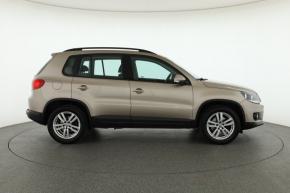 Volkswagen Tiguan  2.0 TDI 