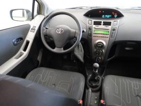 Toyota Yaris  1.33 Dual VVT-i 