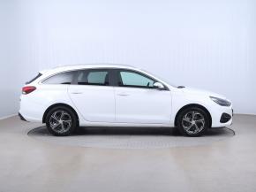 Hyundai i30  1.6 CRDi 