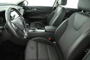 Opel Insignia  1.6 CDTI 