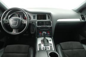 Audi Q7  3.0 TDI S-Line