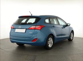 Hyundai i30  1.6 MPI 