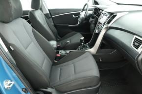 Hyundai i30  1.6 MPI 