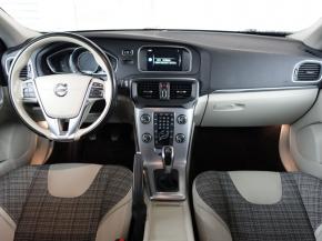 Volvo V40  2.0 D3 