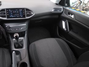 Peugeot 308  1.5 BlueHDi 