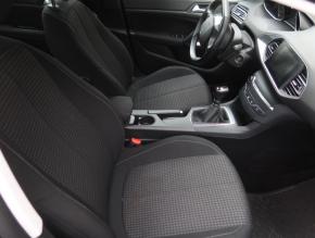 Peugeot 308  1.5 BlueHDi 