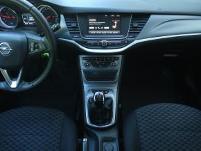 Opel Astra  1.6 CDTI 