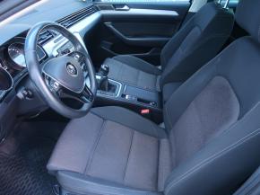 Volkswagen Passat  2.0 TDI 