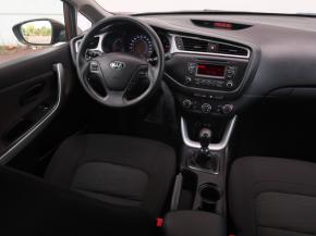 Kia Ceed  1.6 GDI 