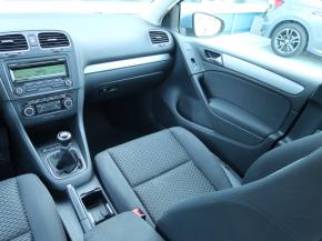 Volkswagen Golf  1.6 TDI 