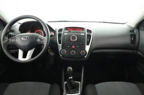 Kia Ceed  1.4 CVVT 