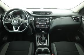 Nissan Qashqai  1.2 DIG-T 