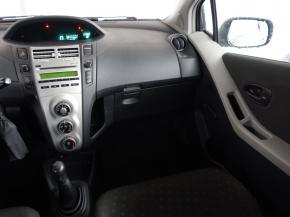 Toyota Yaris  1.0 VVT-i 