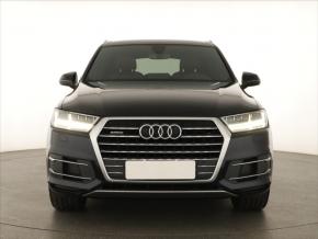 Audi Q7  3.0 TDI S-Line 