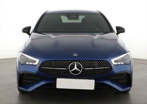 Mercedes-Benz CLA  200 AMG Paket 