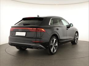 Audi Q8  50 TDI S-line 