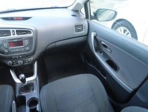 Kia Ceed  1.4 CVVT 