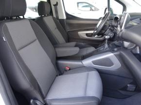 Toyota ProAce City Verso  1.5 D-4D Family 