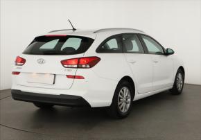 Hyundai i30  1.6 CRDi 