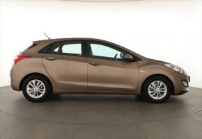 Hyundai i30  1.4 CVVT 