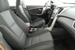 Hyundai i30  1.4 CVVT 