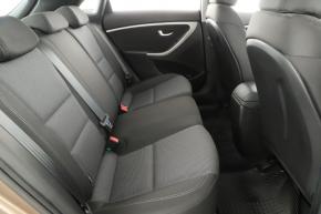 Hyundai i30  1.4 CVVT 