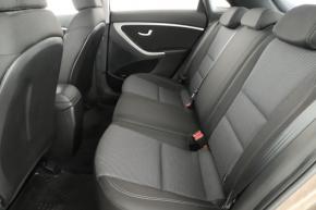 Hyundai i30  1.4 CVVT 