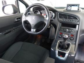 Peugeot 5008  1.6 HDi 