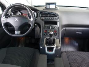 Peugeot 5008  1.6 HDi 