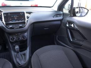 Peugeot 208  1.2 PureTech 