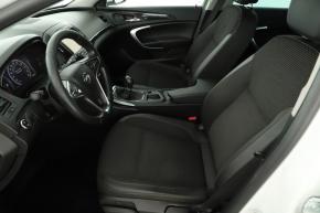 Opel Insignia  2.0 CDTI 