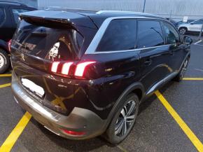 Peugeot 5008  2.0 BlueHDi 