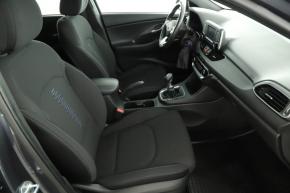 Hyundai i30  1.4 T-GDI 