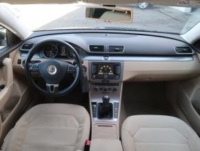 Volkswagen Passat  2.0 TDI 