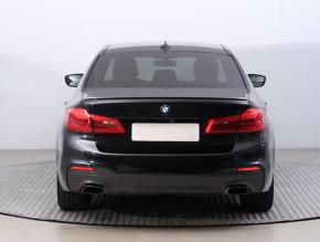 BMW 5  530i 