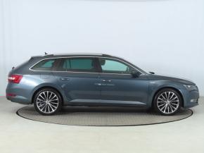 Škoda Superb  2.0 TSI Laurin&Klement 