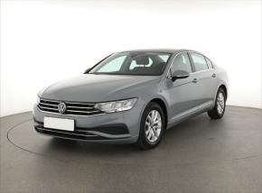 Volkswagen Passat  1.5 TSI 