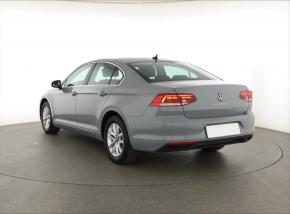 Volkswagen Passat  1.5 TSI 