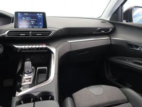 Peugeot 5008  1.5 BlueHDi Allure 