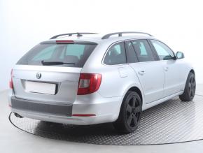 Škoda Superb  2.0 TDI 