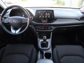 Hyundai i30  1.4 CVVT 